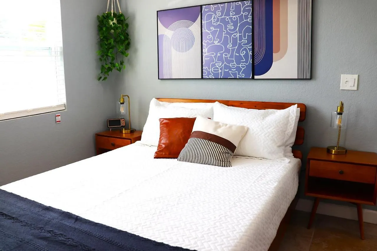 アパート Luxury Studio Suite Close To Tampa Airport